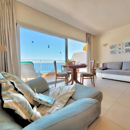 דירה Ocean Cliffs