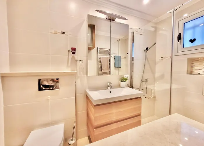 Ocean Cliffs Apartament *