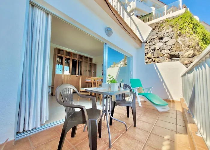 Ocean Cliffs Apartment *