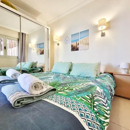 Ocean Cliffs Apartmán